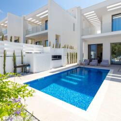 Villa In Pafos For Sale Pool